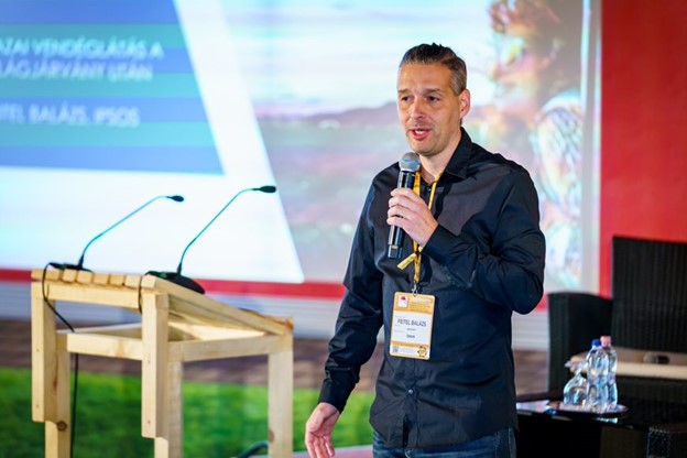 Konferenciaszereplések
