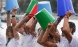 ice bucket crowd