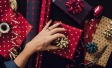 Regali di Natale 2023, consumi in ripresa: aumenta la spesa degli italiani per le feste 