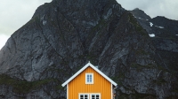 House and mountain