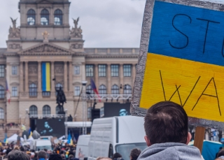 Ipsos | Almanac | Czech republic