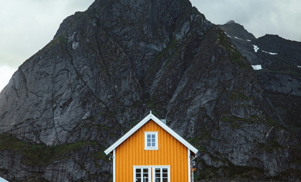 House and mountain