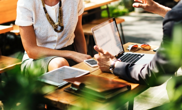 Photo_by_Rawpixel_on_Unsplash