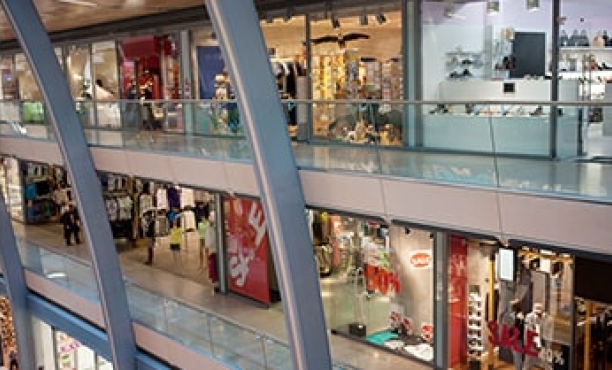 Mall makeovers vs. online shopping | e-commerce | Ipsos