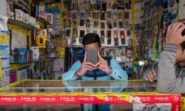 Data dilemmas of the connected Indian | Ipsos