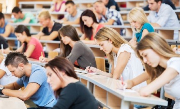 Test ammissione medicina, come si preparano gli studenti?