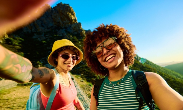 Estate 2025 come cambiano le vacanze degli italiani