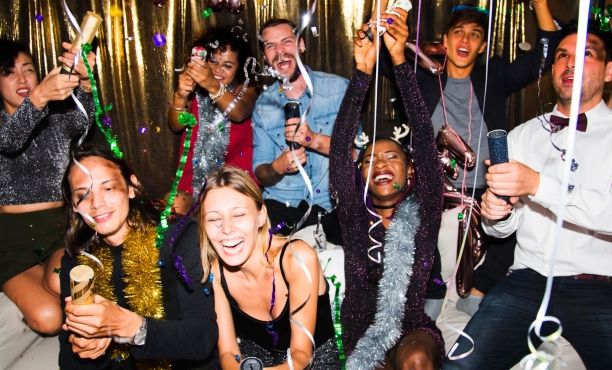 Welcher Silvester-Typ sind Sie? Ipsos hat ermittelt, wie Menschen idealerweise Silvester verbringen sollten.