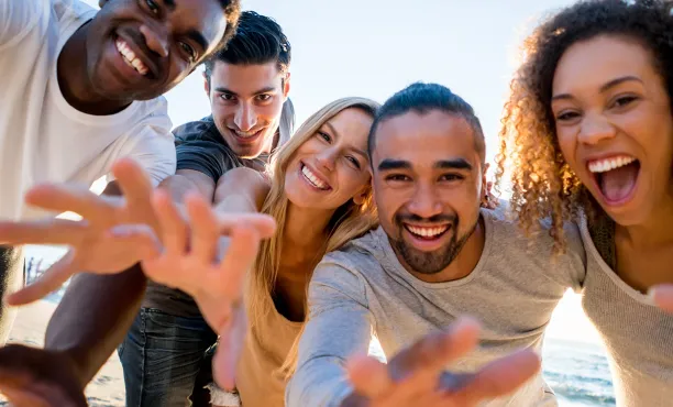 Connect with real people for agile, authentic insight discovery - Ipsos RealTalk Community Essentials