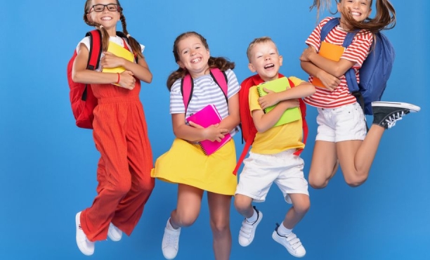 Junior: esplora le nuove generazioni tra media, social e consumi