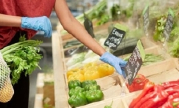 Limpio, verde y asequible: Lograr un equilibrio entre la sostenibilidad, la higiene y el valor del envase