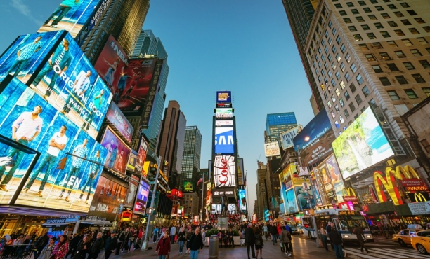 Fashion week e luxury brands, ripensare all’esperienza del lusso