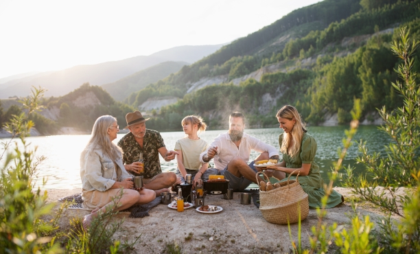 Holiday Barometer | Ipsos