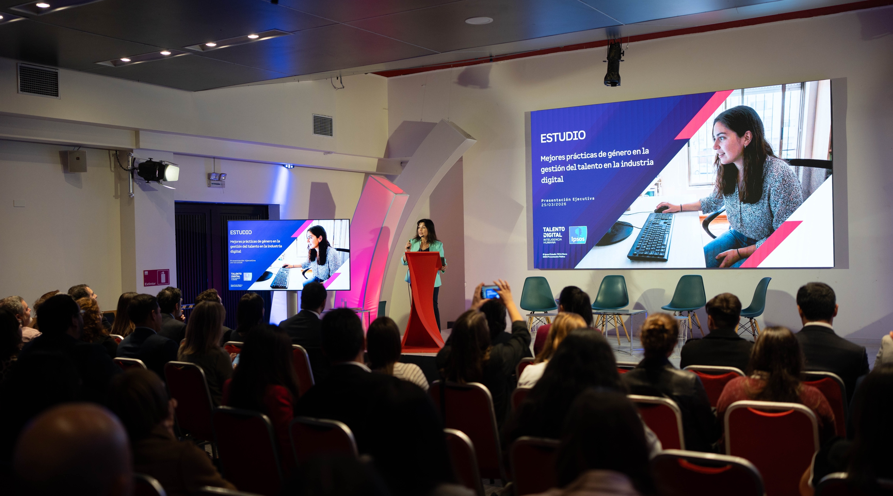 Mejores prácticas de género en la industria digital - Ipsos y Talento Digital para Chile