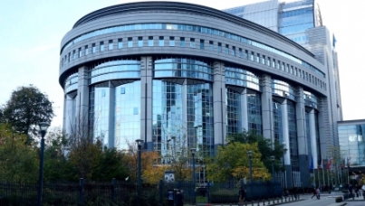 Does circular economy affect corporate performance and reputation?