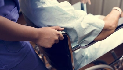 Sondage Ipsos – AMC: Les Canadiens disent ressentir de la nervosité (22 %), de la peur (21 %) et de la détresse (18 %) quant à l’avenir du système de santé