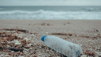 War on plastic heats up as beverage giants push water in a can