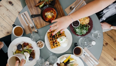 Comfort food: Ženy častejšie pripúšťajú prejedanie v dôsledku COVID-19