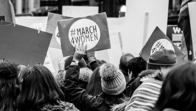 Sedem z desiatich ľudí podporuje povolenie interrupcií