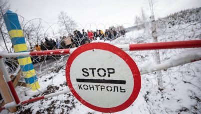 Refugees at border