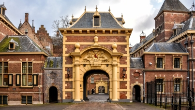 Peiling: Verkiezingsthema’s | Bestaanszekerheid als campagnethema | Draagvlak monarchie