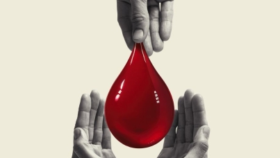 Illustration of a large red blood drop being passed from an upper hand to two cupped hands below, symbolizing blood donation and care.