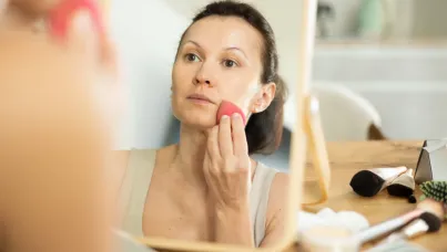 Soin socio esthétique | Enquête Ipsos bva pour la Fondation L'Oréal