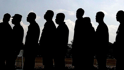 4 in 10 South Africans depend on government grants