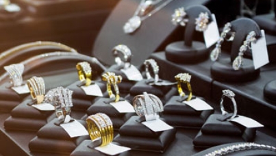 Mystery shopping in the luxury industry