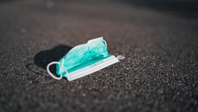 Koronavírus by mal mať podľa predpovedí vplyv na finančné trhy a globálnu ekonomiku