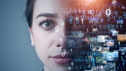 Umanizzare l’Intelligenza Artificiale: generare e prevedere il successo dell'innovazione