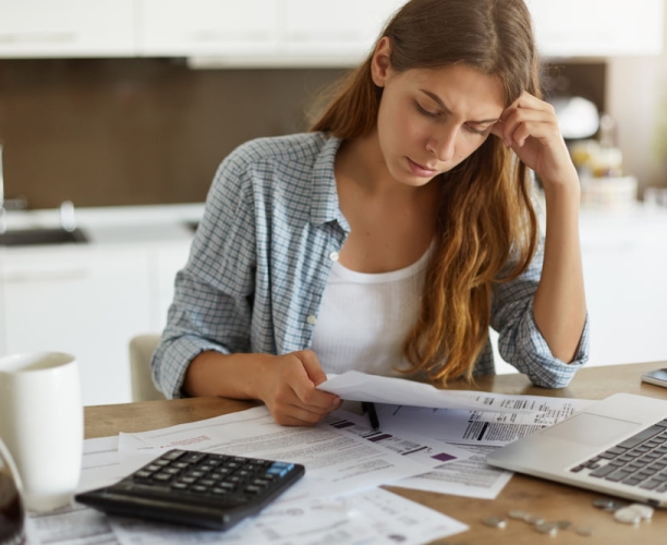 A quarter are struggling financially and public expectations are for further inflation and price rises over 2022