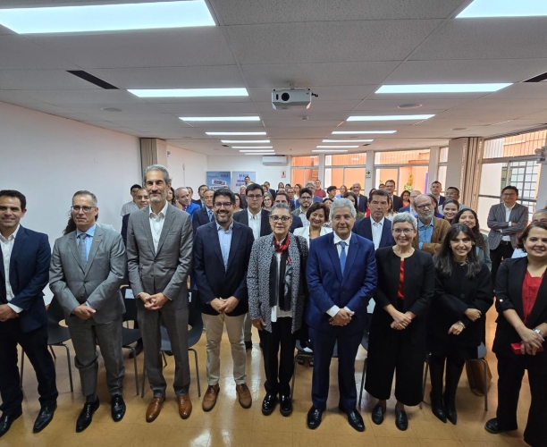 Ipsos y Transparencia firman pacto de adhesión a la Plataforma de observación electoral por la democracia