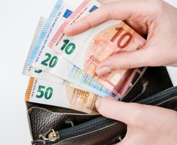 Worries the World November 2025 - Austria