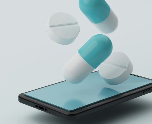 3D pills on a smartphone
