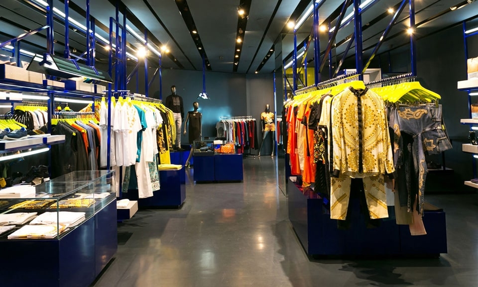 Organized Retailing - a POV by Abhishek Jha