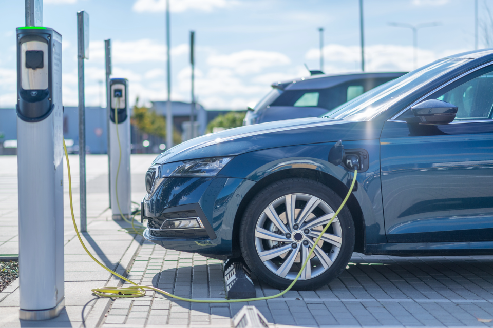 Ipsos POV_EV charging