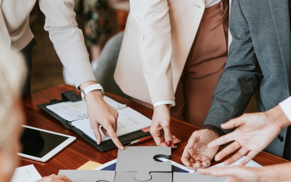 Ipsos beantwortet ESOMAR-Questions für Online-Marktforschende | Ipsos