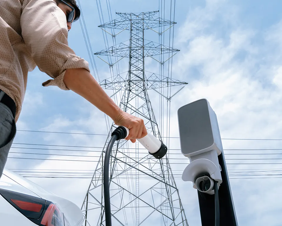 Ladeinfrastruktur für E-Autos: Trends, Daten, Lösungen Ipsos